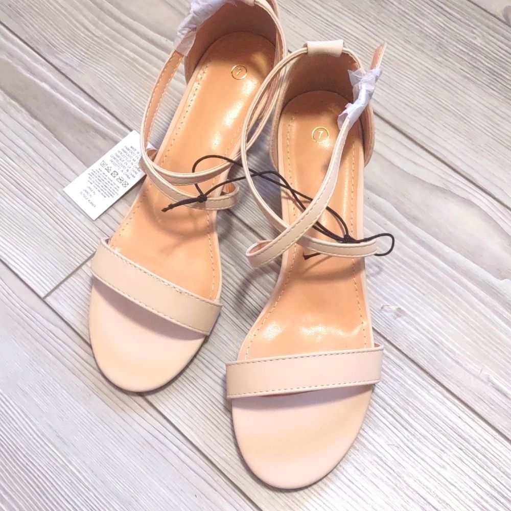 (55-1077) Women's Wedges Size 7